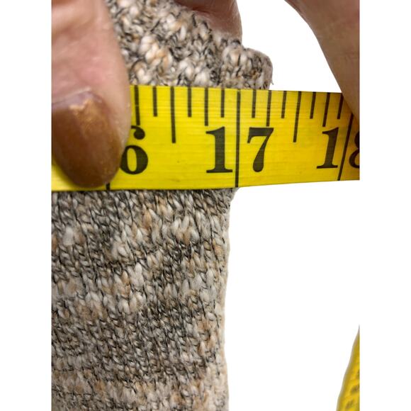 Christopher & Banks Womens Beige Button Front Sleeveless Cardigan Sweater Sz S - Picture 6 of 7